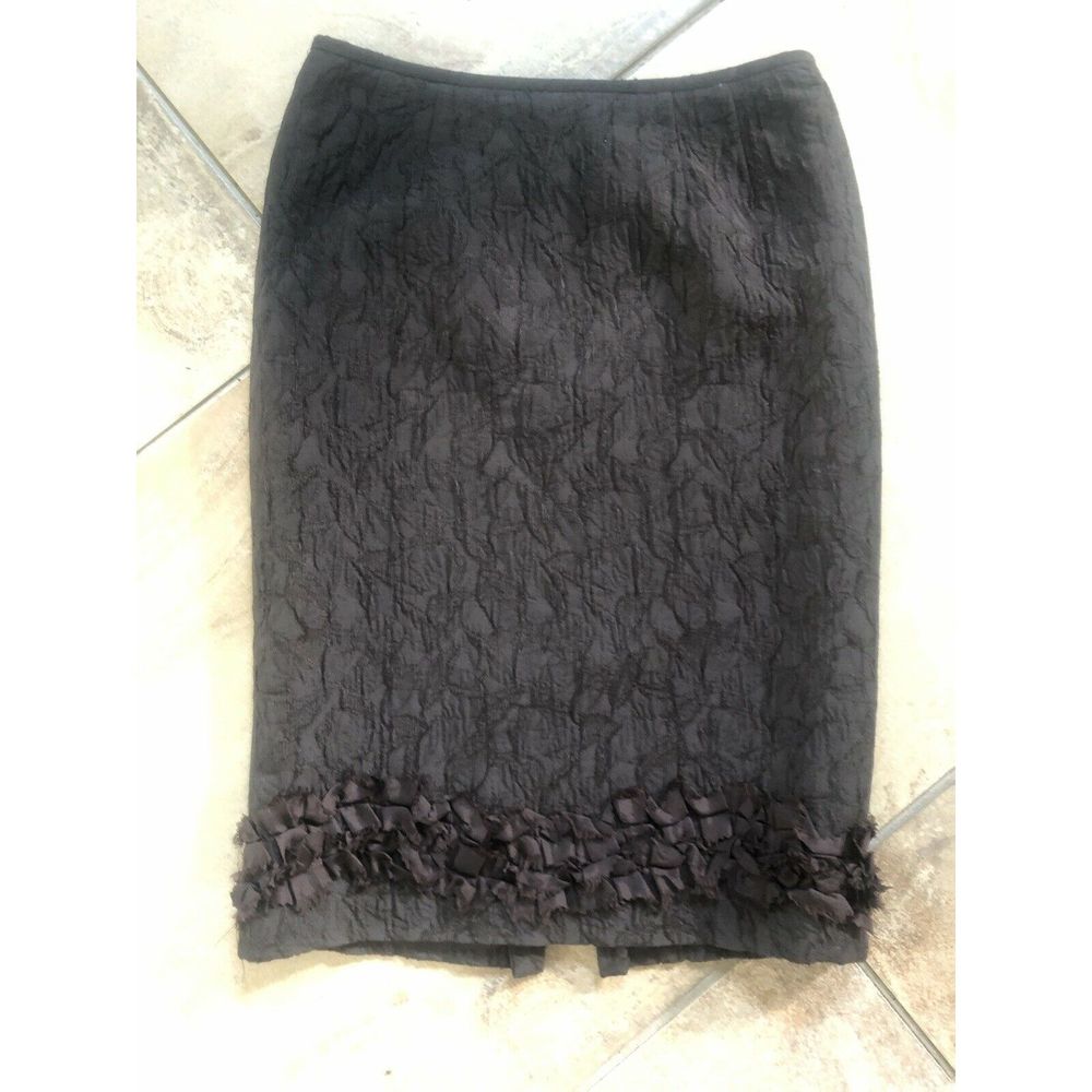 Albert Nipon Crinkled Ruffled Him Pencil Skirt 6 - image 1